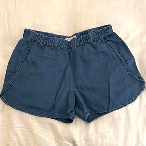 madewell • indigo linen pull-on shorts